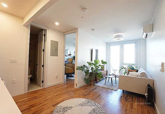2nd image of 774 Lexington Ave APT 3A