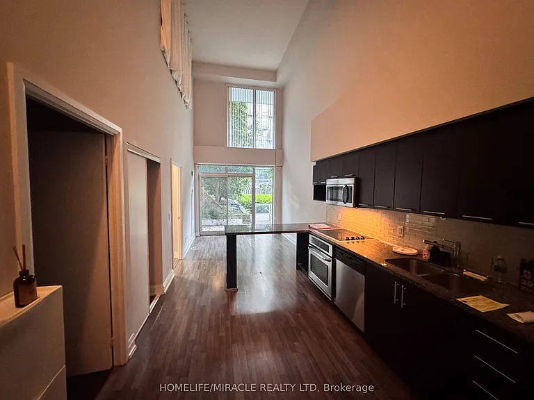 555 Wilson Ave #103 — Photo 11