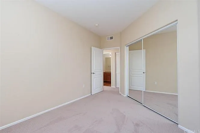 3460 Watermarke Pl — Photo 17