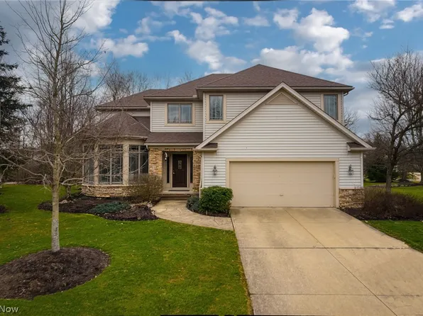 39700 Alsace Ct, Solon, OH 44139