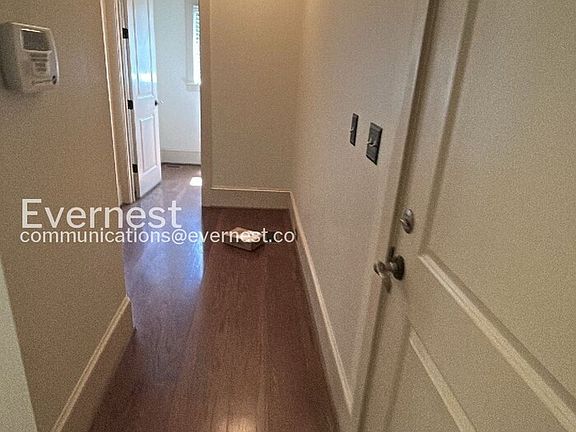 4th image of 4132 Heritage Pl