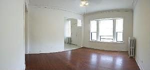 3rd image of 4837 N Albany Ave APT 1