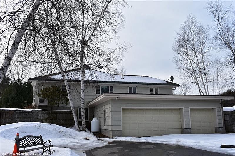 2nd image of 5 Connor Dr #12