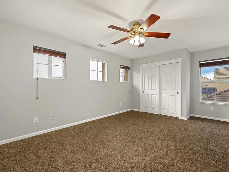 2090 Wisteria Pl — Photo 37