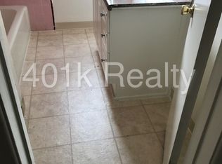 5875 Orange Ave, Long Beach, CA 90805