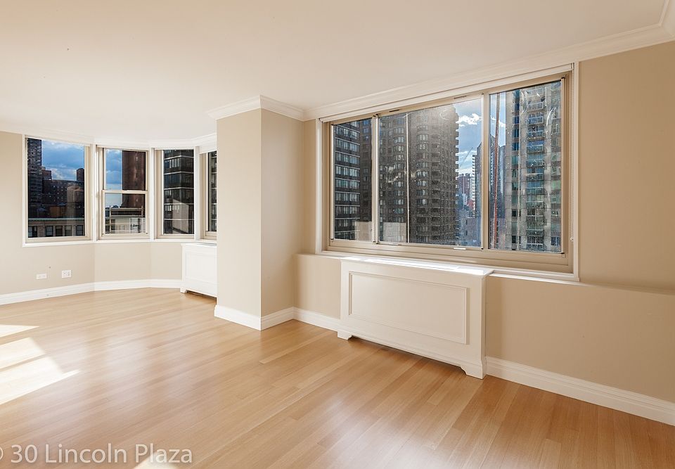 1st image of 30 W 63rd St APT 18J