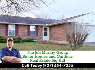 8417 Schoolgate Dr, Dayton, OH 45424