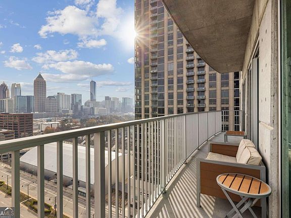 3rd image of 361 17th St #1501