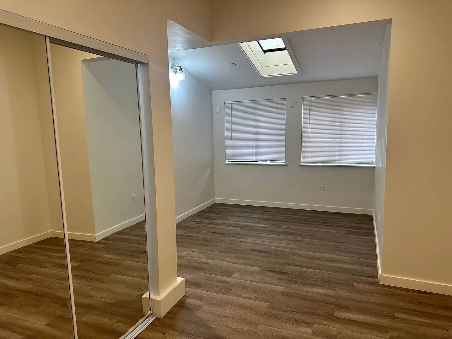 5&12 Residential Properties — Photo 4