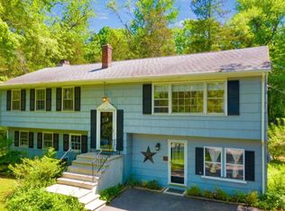 70 Harrison Brook Dr, Basking Ridge, NJ 07920