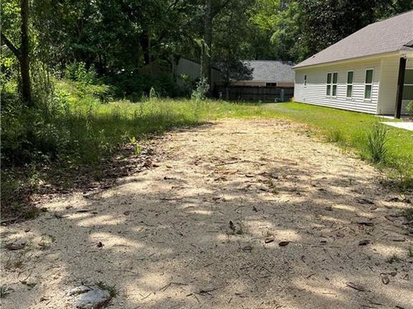 66313 Markham Dr, Lacombe, LA 70445