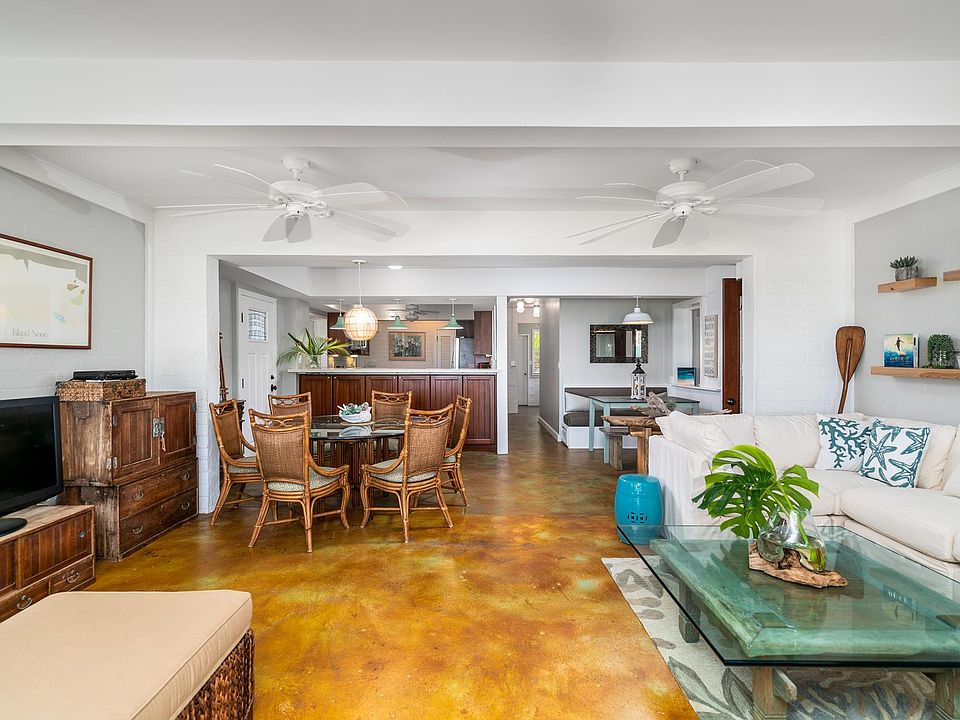 Great room looking towards kitchen