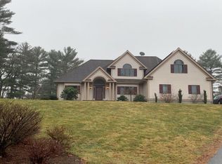 32 Tall Timbers Ln, Kingston, MA 02364