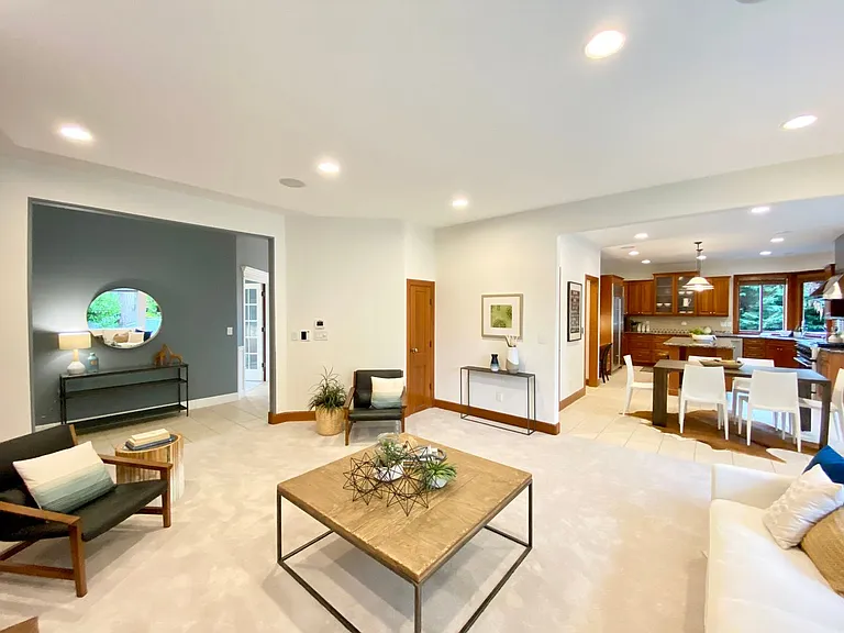 13850 NE 1st Pl — Photo 16