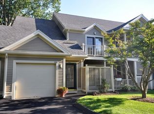 44 Westvale Mdws #A, Concord, MA 01742