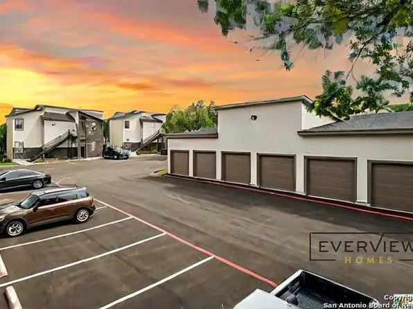 3067 View Ridge Dr APT 16, Spring Branch, TX 78070