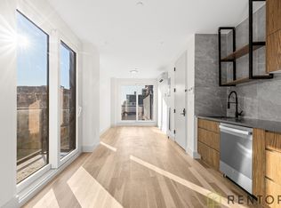 135 S 3rd St #5A, Brooklyn, NY 11211