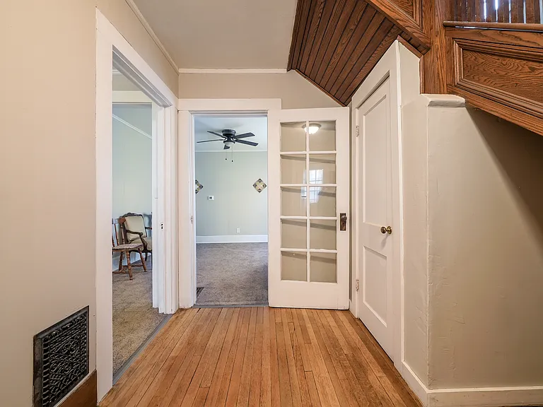 81 Madison St — Photo 3