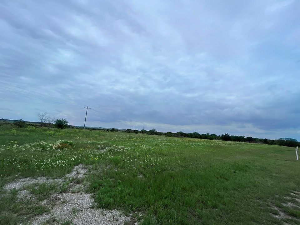 2nd image of Highway 77