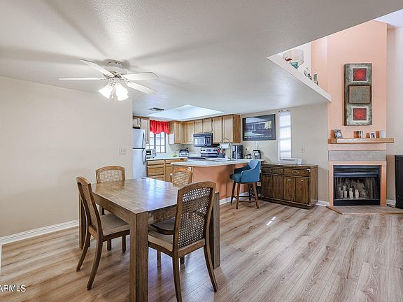 4th image of 2020 W UNION HILLS Drive #213