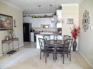 5th image of 222 Alexander Lawrence Dr