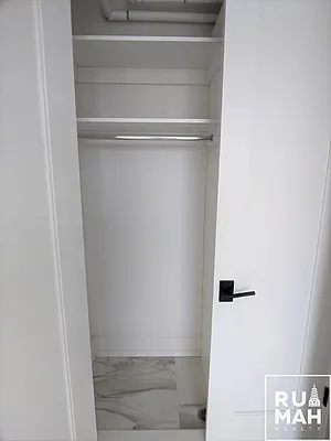 Rented by Rumah Realty Inc | media 4