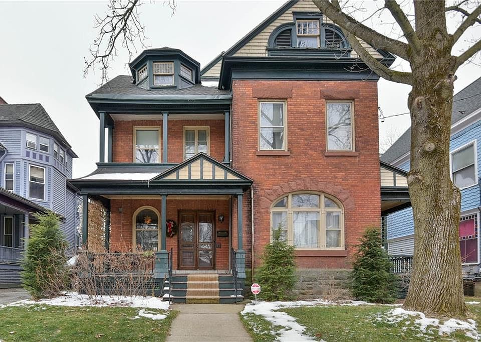 1st image of 12 Jewett Pl
