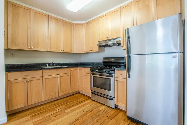 Rented by Key City Capital Inc | media 9