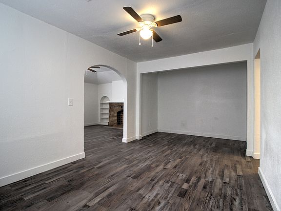 3rd image of 1004 NE 19th St