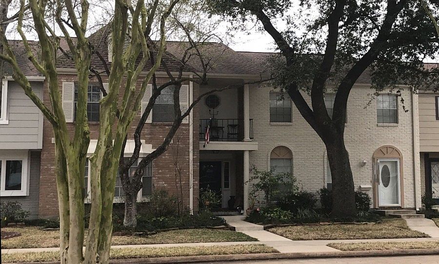 1st image of 1361 Country Place Dr