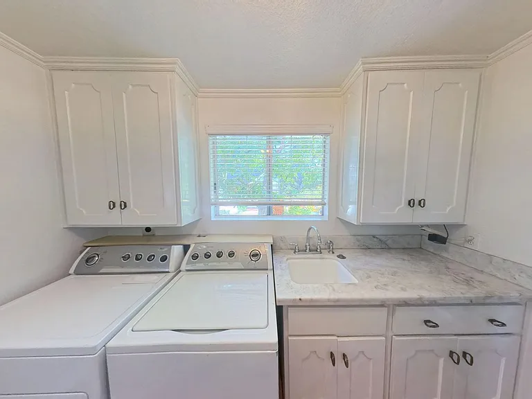 630 Beverly Dr — Photo 6