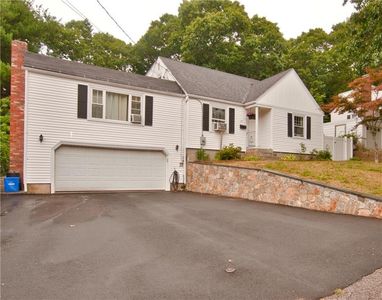 27 Campbell St, West Warwick, RI, 02893