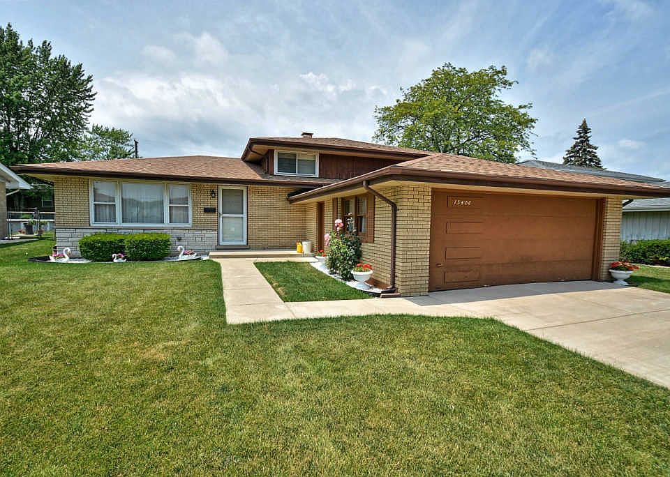 1st image of 15406 Natalie Dr