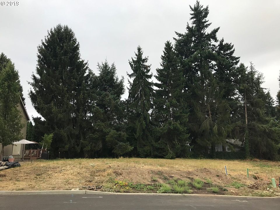 1st image of 14535 SE Garland Ln #1
