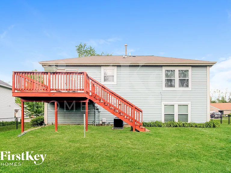 1433 Hunters Ln — Photo 15