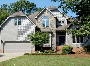 101 Riesling Pl, Cary, NC 27511