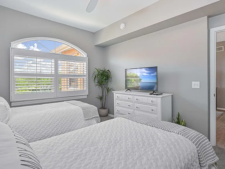 15655 Ocean Walk Cir #310 — Photo 17