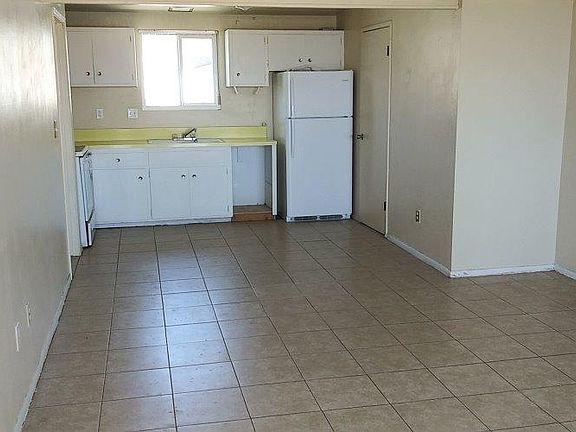 2nd image of 66860 Yucca Dr #A