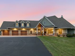 14549 Furman St NE, Columbus, MN 55025