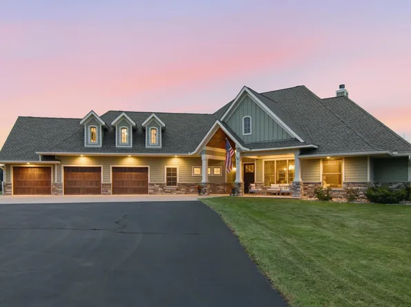 14549 Furman St NE, Columbus, MN 55025