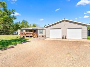 7311 Main St, Rutledge, MN 55795