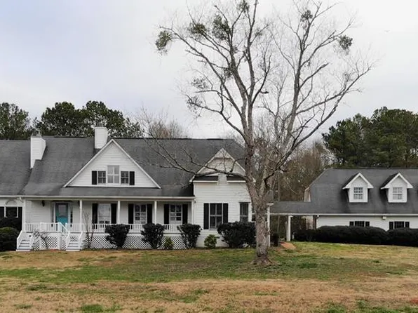 228 Hosannah Rd, Locust Grove, GA 30248