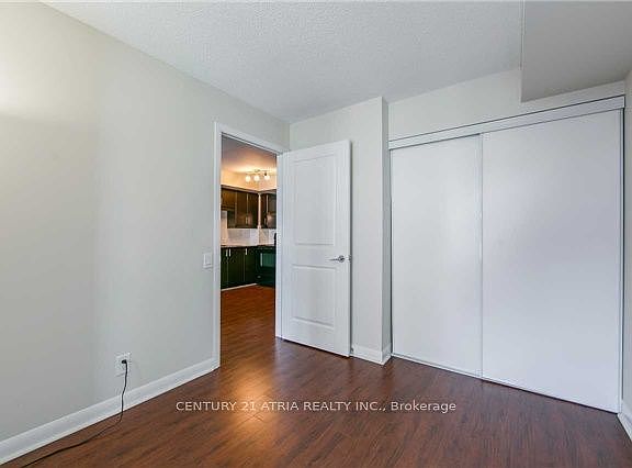 5th image of 190 Borough Dr #911