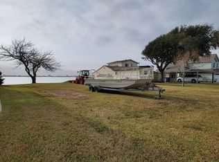 365 Copano Ridge Rd, Rockport, TX 78382