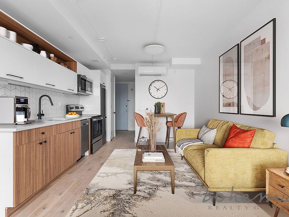 1st image of 60 W 125th St #4002