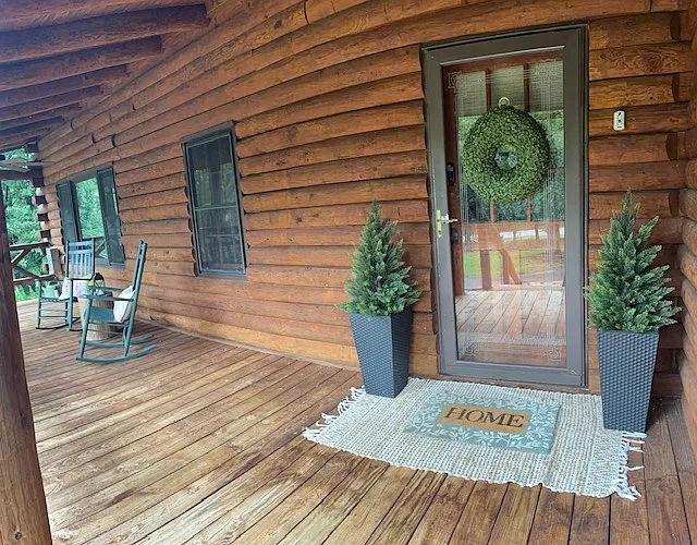 2805 Old Fountain Rd — Photo 5