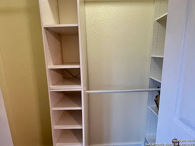 298 Haley Ln — Photo 22