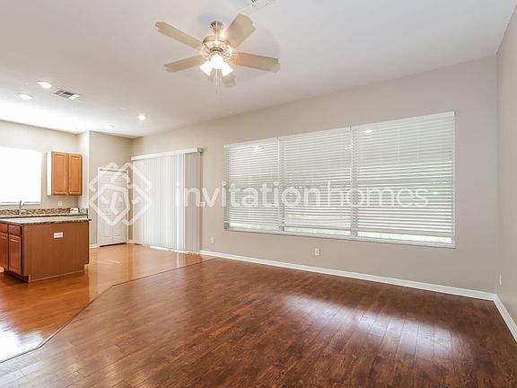 4th image of 10246 Evergreen Hill Dr