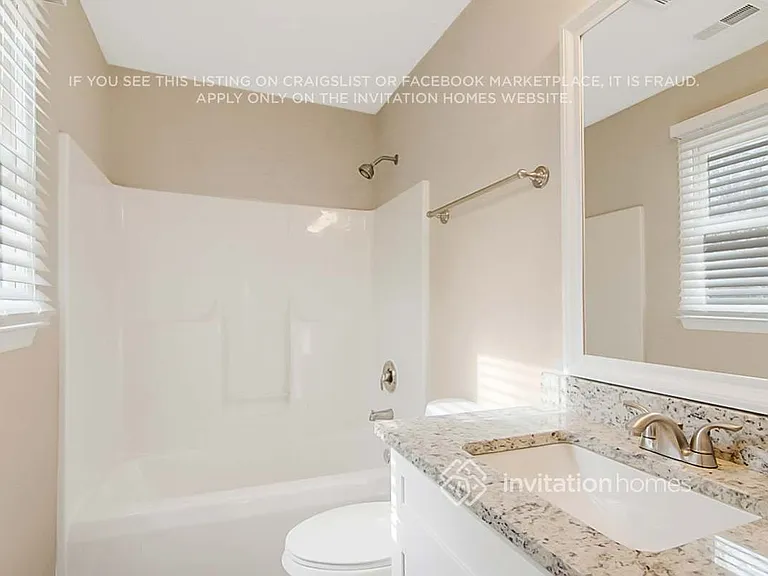 53 Hobson Ln — Photo 15