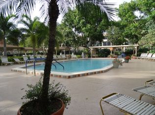 5181 W Oakland Park Blvd #106, Fort Lauderdale, FL 33313